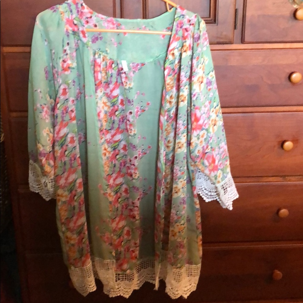 Throw on shawl